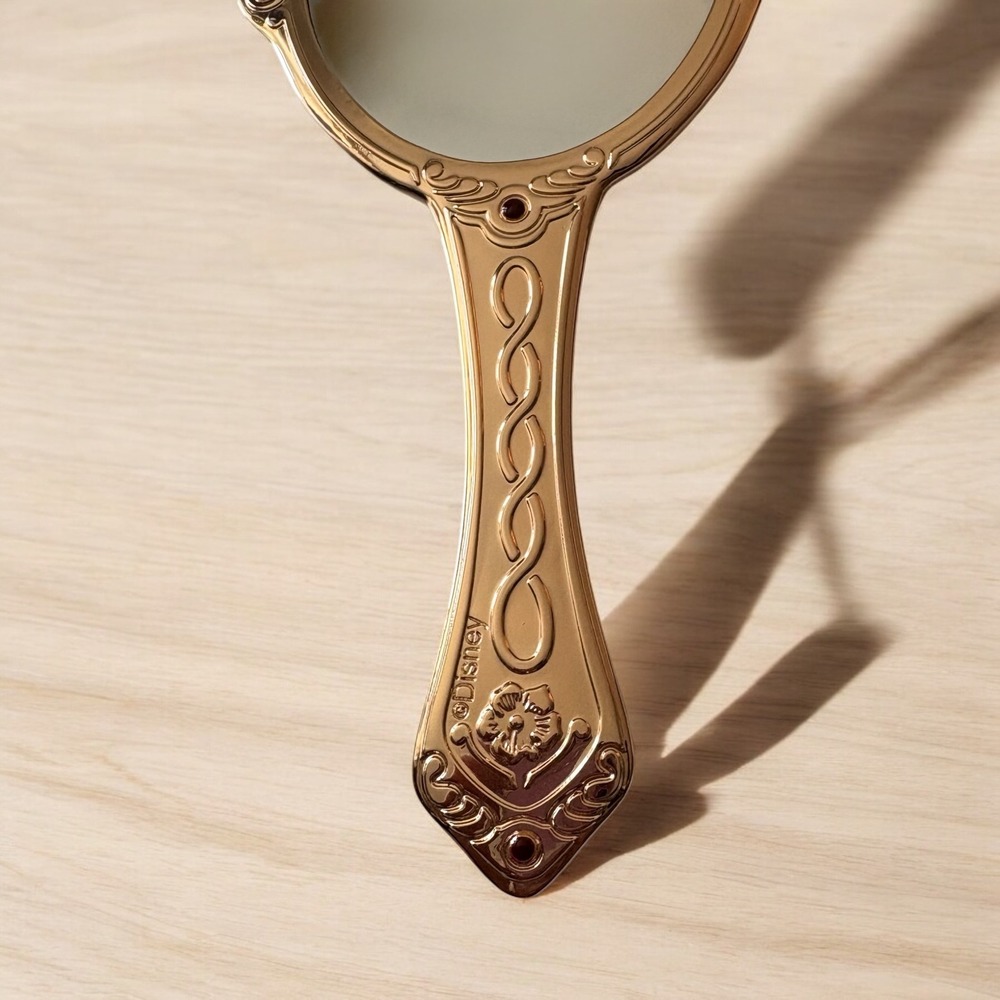 Besame RARE Disney SnowWhite Hand Mirror Gld Tone Fairest of All-A few scratches - Picture 3 of 6